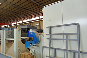 印度尼西亞石膏粉生產(chǎn)線制作完畢，驗(yàn)收合格，收到客戶發(fā)貨通知我們就可以定柜發(fā)貨了。